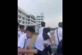 Još jedna smrtonosna pucnjava u školi na Filipinima: Naoružani muškarac ubio učenika, pa izvršio samoubistvo Još jedna smrtonosna pucnjava u školi na Filipinima: Naoružani muškarac ubio učenika, pa izvršio samoubistvo