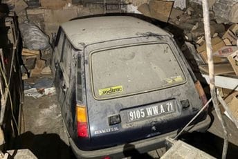 Ostao zaboravljen 43 godine u garaži: Renault 5 sa samo 12 kilometara prodat za nevjerovatan iznos Ostao zaboravljen 43 godine u garaži: Renault 5 sa samo 12 kilometara prodat za nevjerovatan iznos