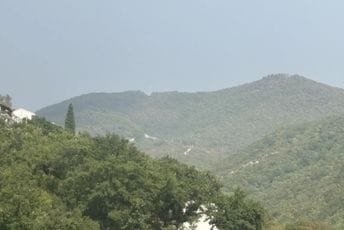 Herceg Novi: Kiša pomogla u gašenju preostalih požarišta, sjutra zvanična procjena situacije Herceg Novi: Kiša pomogla u gašenju preostalih požarišta, sjutra zvanična procjena situacije