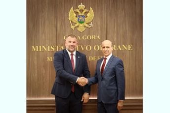 Krapović sa ambasadorom Gansenom: Razmotreni dalji planovi za jačanje bilateralne saradnje sa Njemačkom Krapović sa ambasadorom Gansenom: Razmotreni dalji planovi za jačanje bilateralne saradnje sa Njemačkom