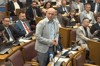 Knežević: Izvinjavam se Spajiću što sam sumnjao u njegovo srpstvo