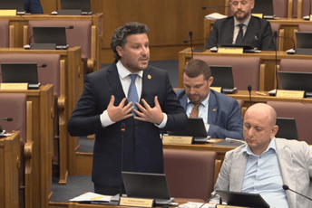 Abazović: Crnom Gorom vladaju oni koji 30. avgusta nijesu dali nikakav doprinos
