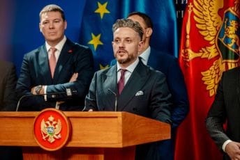 Radovanić: Vlada govori o stabilnosti finansija, građani je ne osjećaju u svojim novčanicima