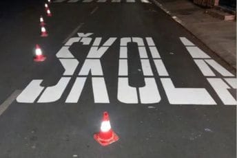 Podgorica: Počinju radovi na obnovi horizontalne saobraćajne signalizacije ispred škola Podgorica: Počinju radovi na obnovi horizontalne saobraćajne signalizacije ispred škola