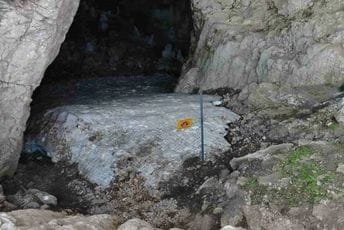 NP Durmitor: Zabranjen ulaz u Ledenu pećinu, posjetioci da poštuju zaštitne mjere