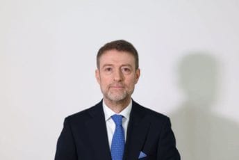 Šef diplomatije Albanije: Nismo dio nijednog destabilizujućeg scenarija u Crnoj Gori Šef diplomatije Albanije: Nismo dio nijednog destabilizujućeg scenarija u Crnoj Gori