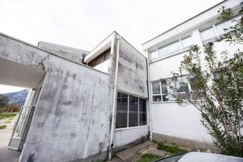 MER: Obnova škola u Herceg Novom i Risnu odvija se planiranom dinamikom Fotografije objekta prije početka rekonstrukcije