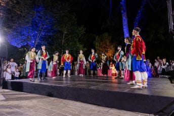 Povezivanje kroz igru i kulturu: U Podgorici sinoć nastupilo niz folklornih društava iz Crne Gore i susjedstva