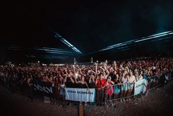 Policija: Druga noć Sea Dance festivala u Budvi protekla mirno, prisustvovalo više od 20.000 posjetilaca