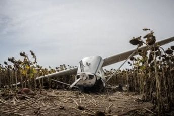 Reagovala mađarska vojska: Pijani mladić ukrao avion pa sletio u polje suncokreta, probao da pobjegne