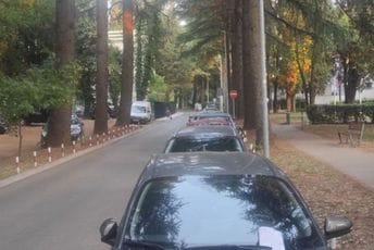 Podgoričani kolateralna šteta pogrešnih odluka: Komunalna policija parking proglasila saobraćajnicom