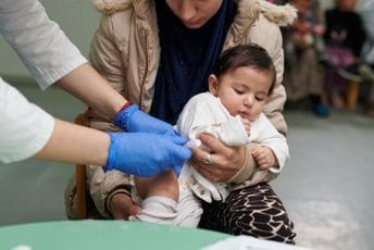 UNICEF: Obuhvat djece redovnom imunizacijom u Crnoj Gori zabrinjavajuće nizak, djecu treba vakcinisati na vrijeme