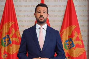 (VIDEO) Milatović čestitao početak školske godine: Svako dijete mora biti sigurno, prihvaćeno i poštovano