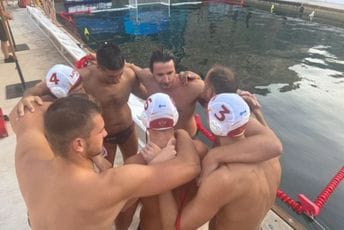 4x4: Crnogorski vaterpolisti ubjedljivi na startu SP 4x4: Crnogorski vaterpolisti ubjedljivi na startu SP