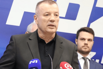 Penzionisani hrvatski general pijan izazvao nesreću, žena teško povrijeđena