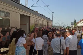 Radnici ŽPCG-a stupili u štrajk: Obustavljen željeznički saobraćaj na sat