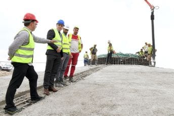 EPCG: Postavljaju se temelji za vjetroelektranu „Gvozd 2“ EPCG: Postavljaju se temelji za vjetroelektranu „Gvozd 2“