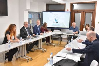 Božović: Mali broj slučajeva koji se vode pred Arbitražnim sudom pri PKCG, ove godine samo tri Božović: Mali broj slučajeva koji se vode pred Arbitražnim sudom pri PKCG, ove godine samo tri