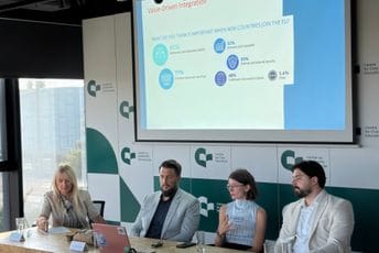 Kovač: Put Crne Gore ka EU nije samo crnogorska priča; Šader: Strahovi i nostalgija za prošlošću mogu postati pogodno tlo za političke manipulacije Kovač: Put Crne Gore ka EU nije samo crnogorska priča; Šader: Strahovi i nostalgija za prošlošću mogu postati pogodno tlo za političke manipulacije