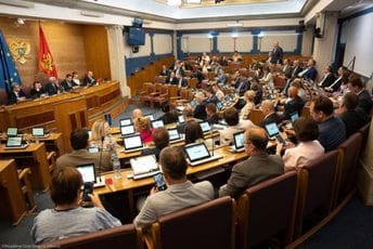 Camaj: DPS da se distancira od 'Orlovog leta'; Eraković: Da li je distanciranje od ratnog zločinca principijelno