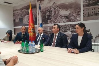 KCCG i turske državne bolnice o unaprijeđenju saradnje: U fokusu pacijenti za čije liječenje trenutno ne postoje adekvatni uslovi u Crnoj Gori KCCG i turske državne bolnice o unaprijeđenju saradnje: U fokusu pacijenti za čije liječenje trenutno ne postoje adekvatni uslovi u Crnoj Gori