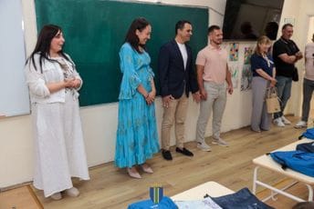 Opština Bar: Raičević sa prvacima OŠ „Mrkojevići“ i „Blažo Jokov Orlandić“ obilježio početak školske godine Opština Bar: Raičević sa prvacima OŠ „Mrkojevići“ i „Blažo Jokov Orlandić“ obilježio početak školske godine