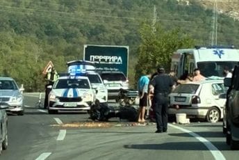Udes u Gornjim Kokotima: Povrijeđen motociklista