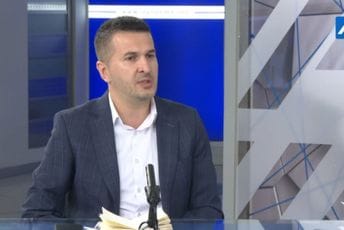 Pejović: Opozicija želi da pričom o Mladiću vrati Đukanovića, nećemo dozvoliti da nam nameću kontekst glasanja o smjeni Mandića