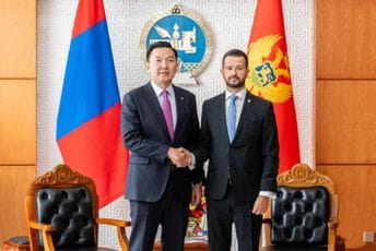 Milatović razgovarao s šefovima vlade i skupštine Mongolije: Dogovore sa najvišeg nivoa pretvoriti u konkretnu saradnju Milatović razgovarao s šefovima vlade i skupštine Mongolije: Dogovore sa najvišeg nivoa pretvoriti u konkretnu saradnju