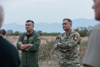 Krapović: Pripadnici VCG i NG Mejna potvrdili sposobnosti za najizazovnije spasilačke scenarije Krapović: Pripadnici VCG i NG Mejna potvrdili sposobnosti za najizazovnije spasilačke scenarije