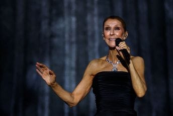 Selin Dion se vratila na scenu nakon šest godina: Suze sreće na koncertu u Parizu