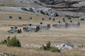 (VIDEO) Vojska Srbije vježbala scenario u kojem neprijatelj zauzima jugozapad zemlje