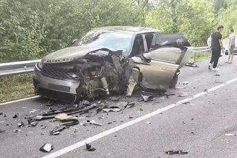 Šest osoba povrijeđeno u sudaru tri vozila kod Bijelog Polja Šest osoba povrijeđeno u sudaru tri vozila kod Bijelog Polja