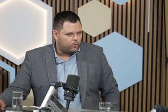 Kovačević o inicijativi za smjenu Mandića: Još jedan propali pokušaj opozicije Kovačević o inicijativi za smjenu Mandića: Još jedan propali pokušaj opozicije