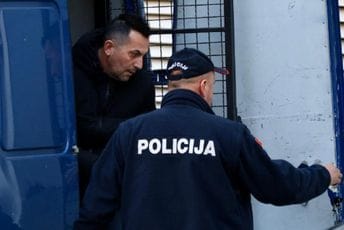 Mijajlović: Ja sam jedini na svijetu koji je kupio kokain koji je zaplijenjen devet dana ranije Mijajlović: Ja sam jedini na svijetu koji je kupio kokain koji je zaplijenjen devet dana ranije