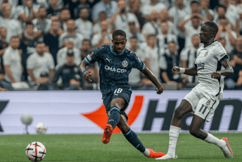Bornmutu derbi večeri: Drugoligaš priredio senzaciju, katastrofa Marseja u Istanbulu Bornmutu derbi večeri: Drugoligaš priredio senzaciju, katastrofa Marseja u Istanbulu