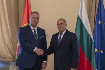 Ivanović sa Radevim: Crna Gora i Bugarska snažno posvećene daljem unapređenju saradnje Ivanović sa Radevim: Crna Gora i Bugarska snažno posvećene daljem unapređenju saradnje