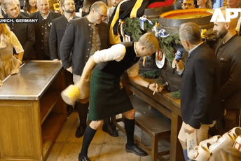 Počeo je Oktoberfest: Tradicionalnim kucanjem prve bačve zvanično otvoren najveći festival piva na svijetu