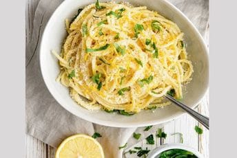 Jedan tiganj, nekoliko sastojaka i 20 minuta: Recept za savršeno kremastu pastu Jedan tiganj, nekoliko sastojaka i 20 minuta: Recept za savršeno kremastu pastu