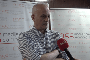 Vujović: Težak udarac demokratiji u Crnoj Gori, ponižen parlament i novinari Vujović: Težak udarac demokratiji u Crnoj Gori, ponižen parlament i novinari