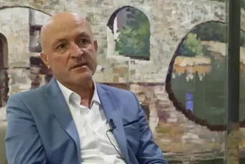 Kljajić: Tramvaj bez šina idealan za povezivanje Podgorice i Zete, smanjio bi gužvu i povećao broj putnika Kljajić: Tramvaj bez šina idealan za povezivanje Podgorice i Zete, smanjio bi gužvu i povećao broj putnika