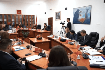 Ustavni sud danas o vakcinaciji kao uslovu za boravak djece u vrtićima