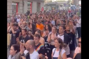 (VIDEO) Nema zemlje za starice: Pritisak na španskog premijera Sančeza nakon prinudnog iseljenja starije stanarke