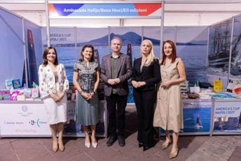 Svečano otvoreno drugo izdanje Međunarodnog festivala književnosti u Podgorici: U glavnom gradu glavna je knjiga! Svečano otvoreno drugo izdanje Međunarodnog festivala književnosti u Podgorici: U glavnom gradu glavna je knjiga!