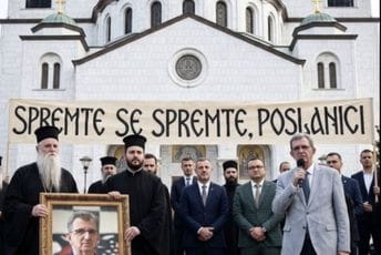 Savez asocijacija Crne Gore u Njemačkoj Camaju, Ćemanu i Šehoviću: Kome vi zapravo služite?