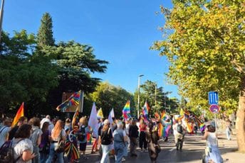 Završen Prajd; Baštrica: Političari izjavljuju saušešće porodicama ratnih zločinaca, a blokiraju stvari od životnog značaja za građane i građanke (FOTO / VIDEO)