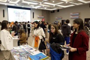 Podgorica: Više od 70 međunarodnih partnera predstaviće akademske programe i stipendije Podgorica: Više od 70 međunarodnih partnera predstaviće akademske programe i stipendije