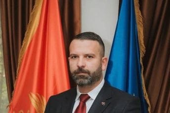 Sindikat uprave i pravosuđa Crne Gore podnio krivičnu prijavu protiv Perčobića zbog korišćenja službenog vozila u privatne svrhe