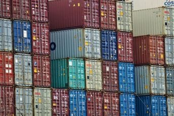 Gdje izvozimo, odakle uvozimo i koje proizvode: Spoljnotrgovinski deficit i dalje na istorijskom minimumu Gdje izvozimo, odakle uvozimo i koje proizvode: Spoljnotrgovinski deficit i dalje na istorijskom minimumu