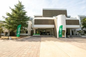 Đe su mladi, tu je i CKB: nova filijala otvorena na Univerzitetu Crne Gore Đe su mladi, tu je i CKB: nova filijala otvorena na Univerzitetu Crne Gore